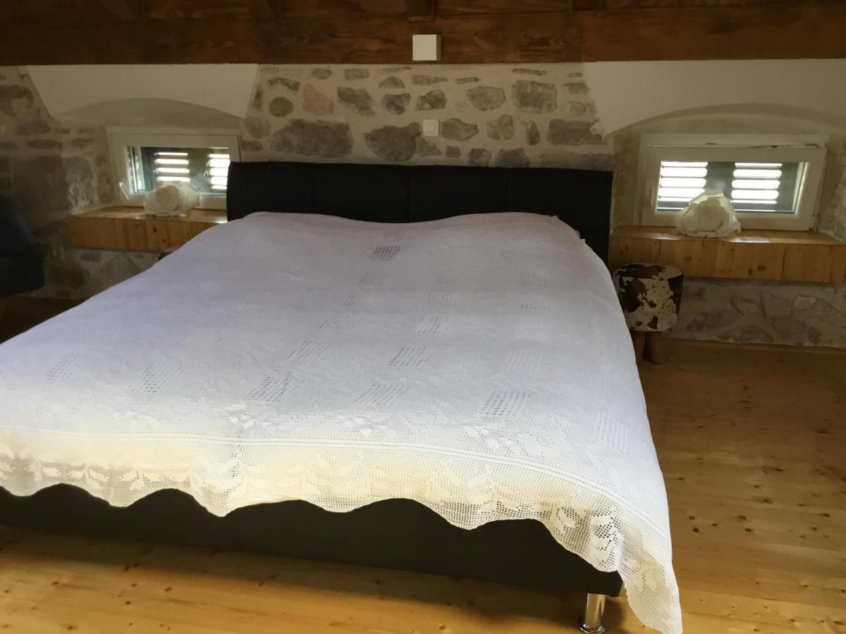 Willa Stein Haus Pirovac Zewnętrze zdjęcie
