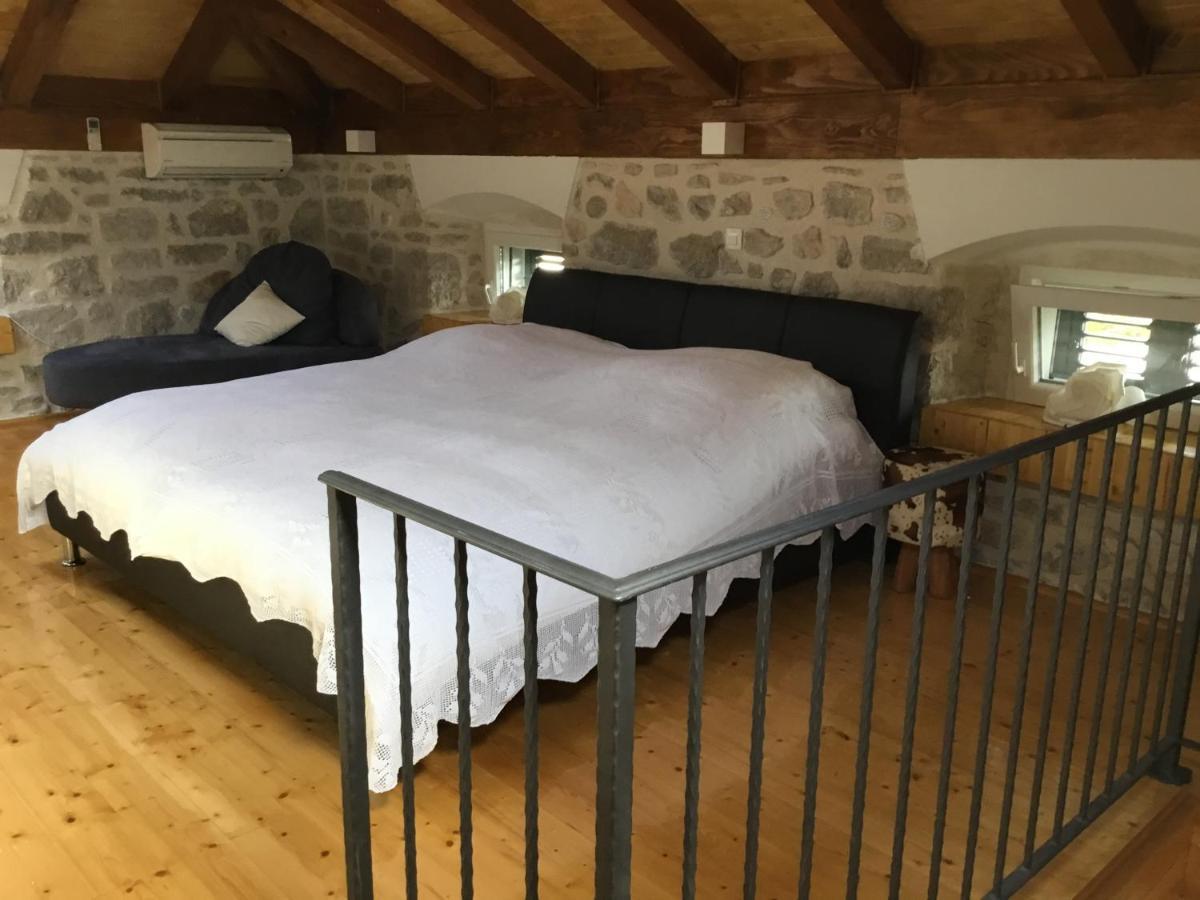 Willa Stein Haus Pirovac Zewnętrze zdjęcie
